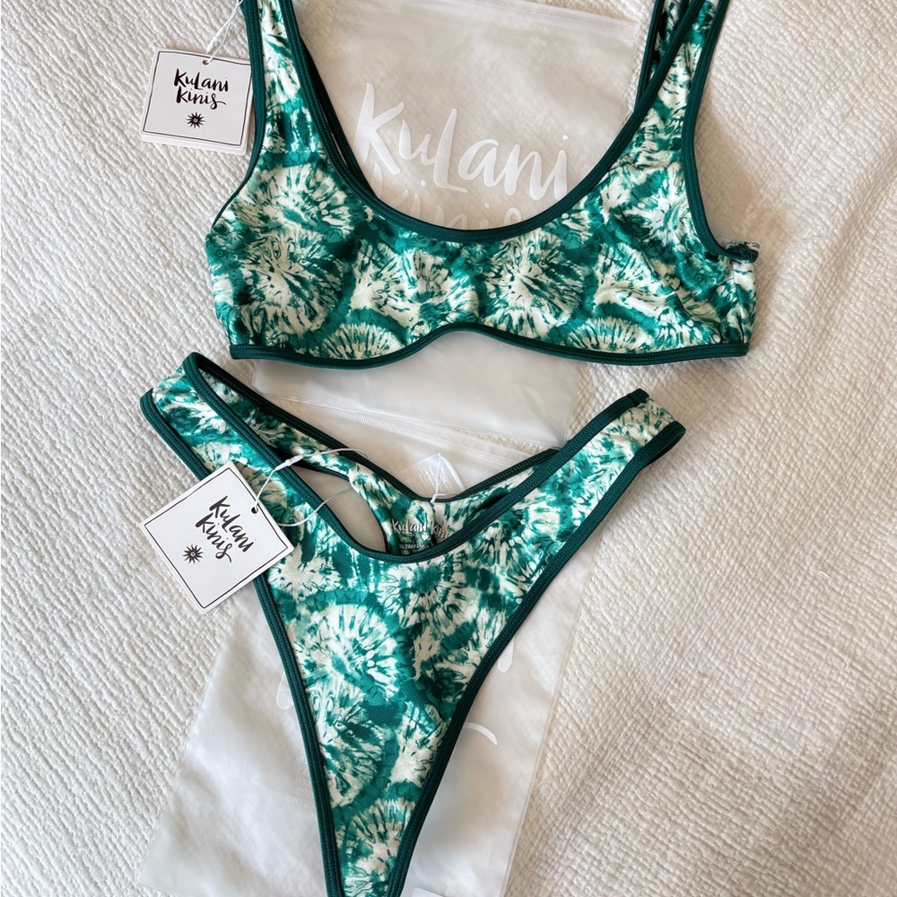 SOLD Kulani Kinis Green Tropical Bikini Set